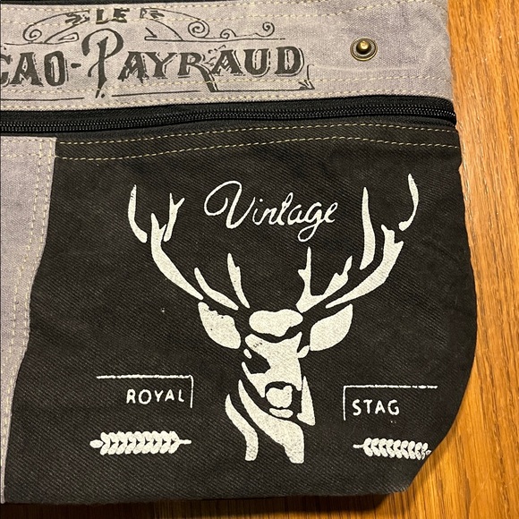 Myra large Cannon Ridge crossbody bag - Picture 2 of 8